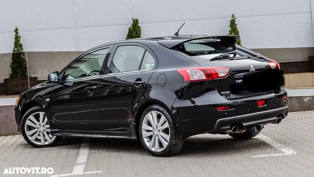 Mitsubishi Lancer - 5