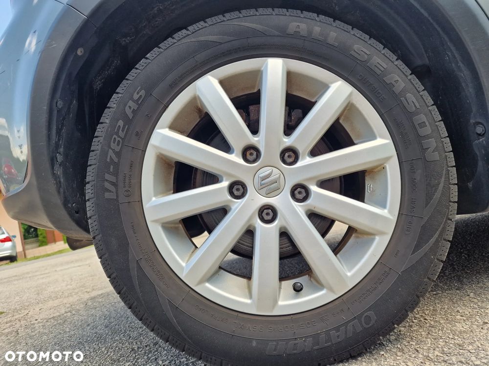 Suzuki SX4 2.0 DDiS 4x2 Style - 10