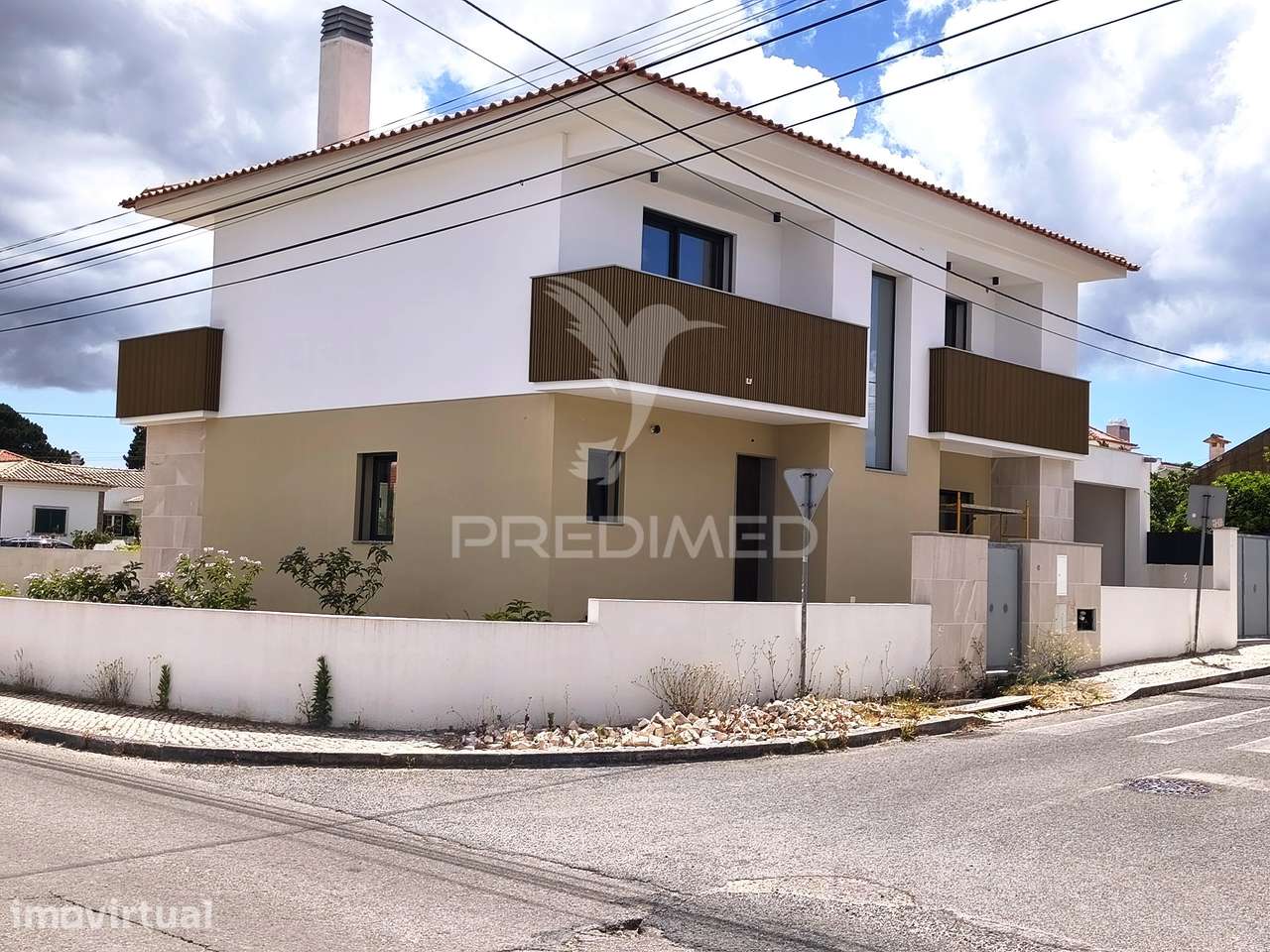 (PERMUTA) Suíte, AC Completo, Garagem para 2 Viaturas - Grande imagem: 3/13