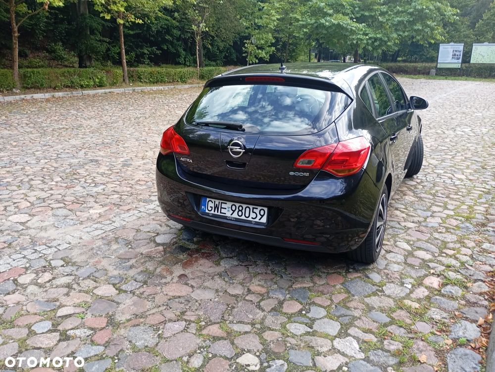 Opel Astra 1.4 ecoFLEX - 5