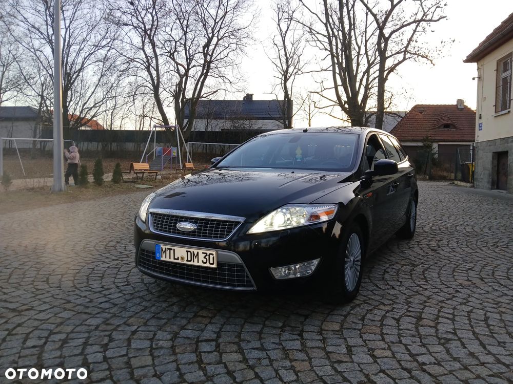 Ford Mondeo 2.5 Titanium - 16