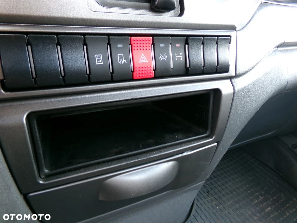 Iveco daily 35c15 3,0 diesel do 3,5 tony - 6