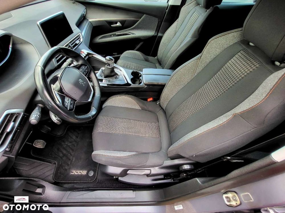 Peugeot 3008 - 5