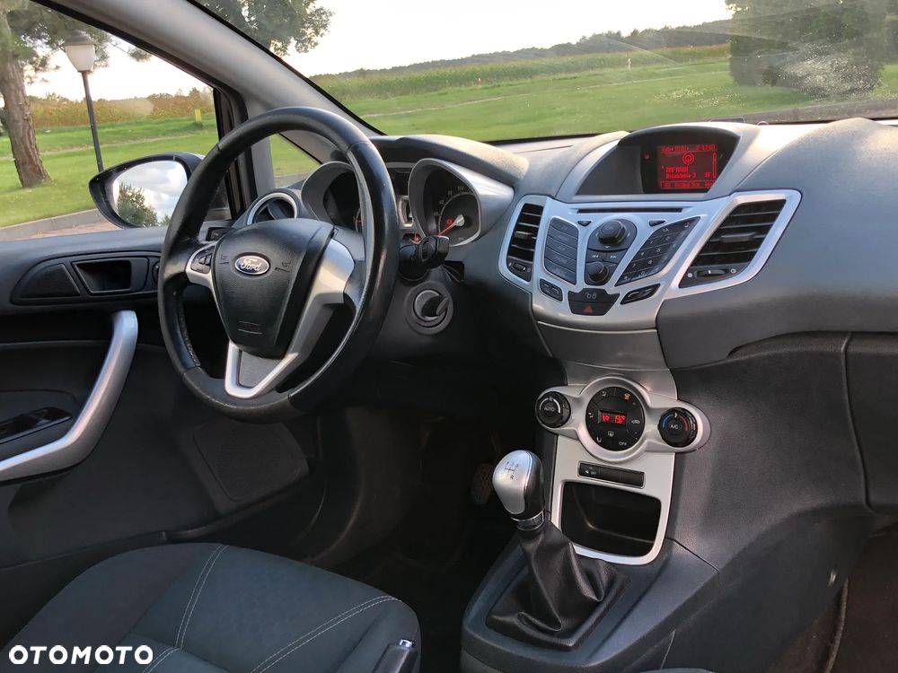 Ford Fiesta 1.4 Titanium - 7