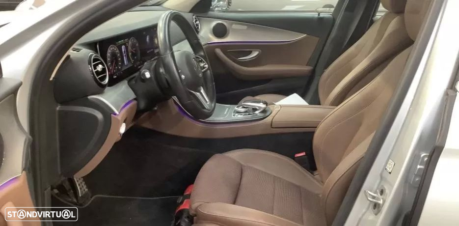 Mercedes-Benz E 300 de Exclusive Line - 17