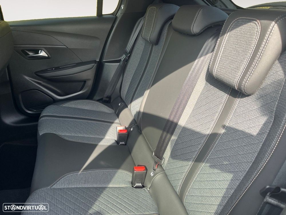 Peugeot 208 1.2 PureTech Allure - 13