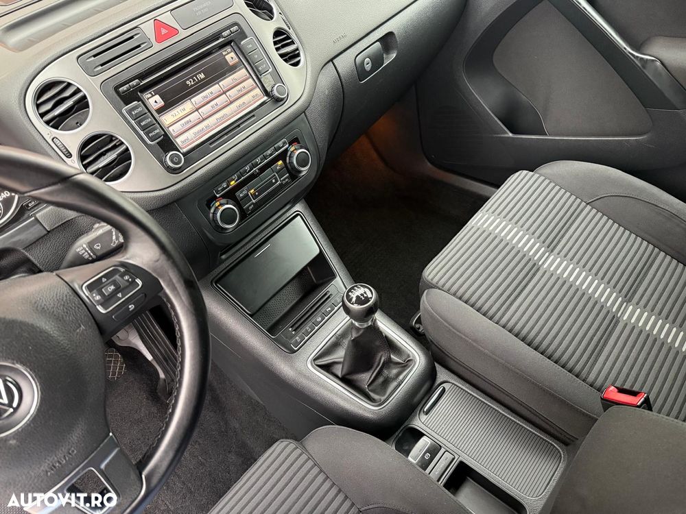 Volkswagen Tiguan - 14