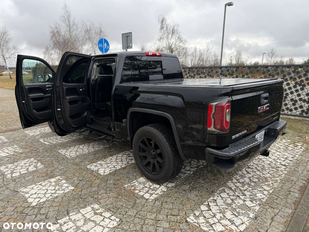GMC Sierra - 8