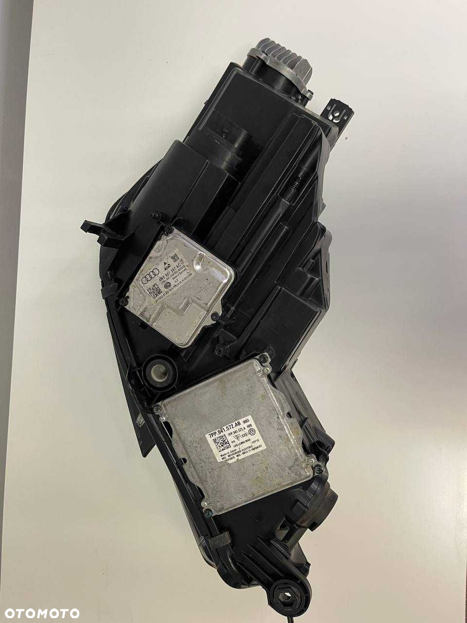Lampa reflektor AUDI A4 B9 full led eu komplet - 6