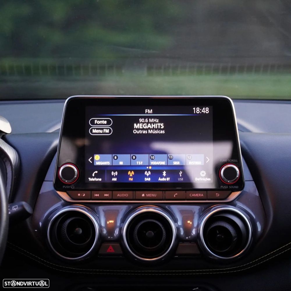 Nissan Juke 1.0 DIG-T Kiiro - 17