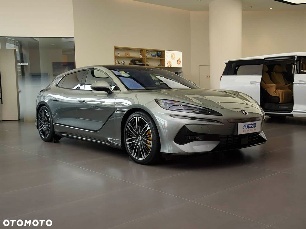 Denza Z9 GT - 3