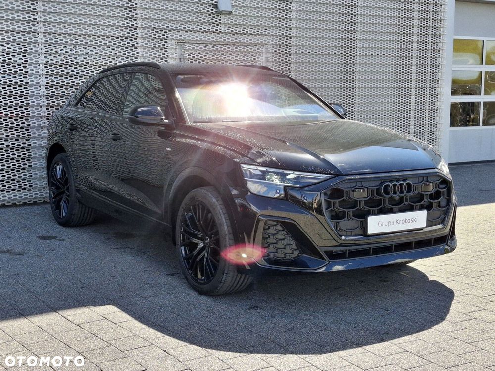 Audi Q8 - 7