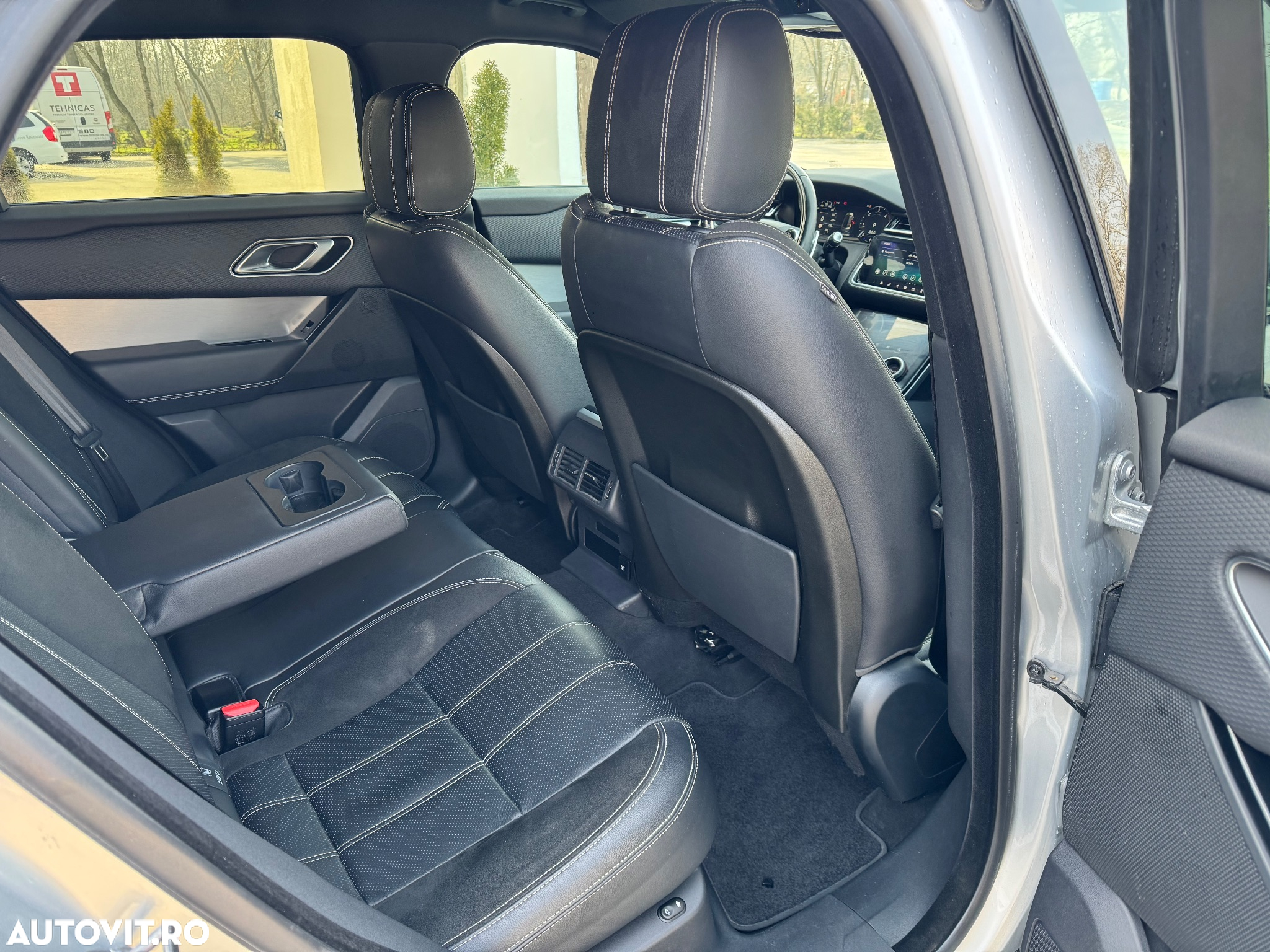 Land Rover Range Rover Velar 2.0 R-Dynamic S - 31