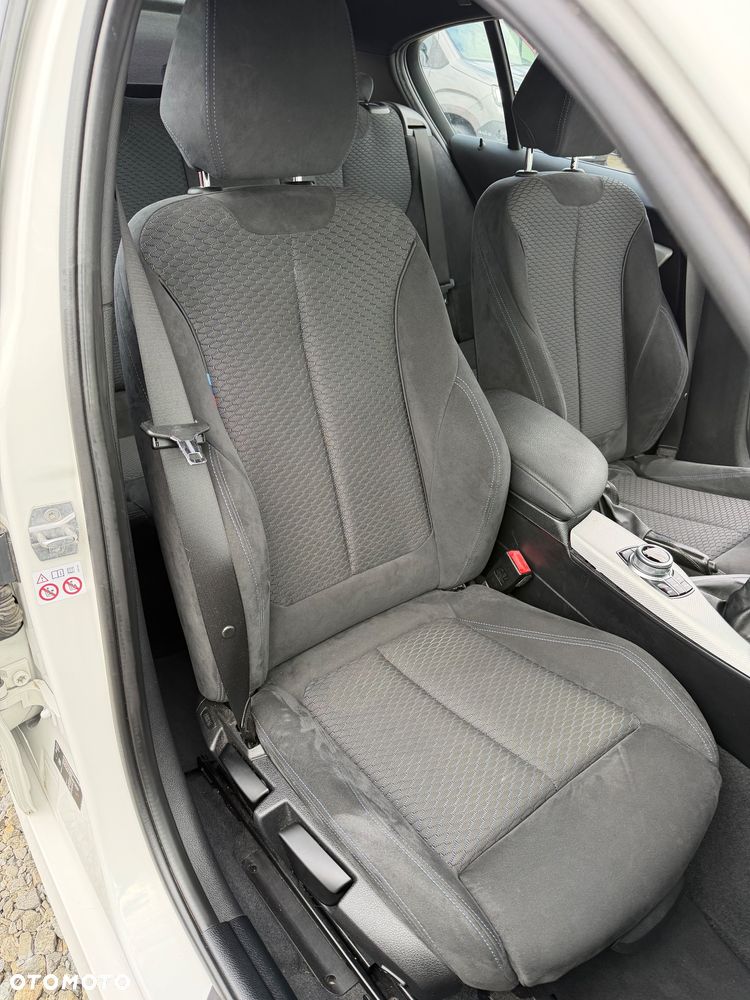 BMW Seria 1 116i Edition M Sport Shadow - 19