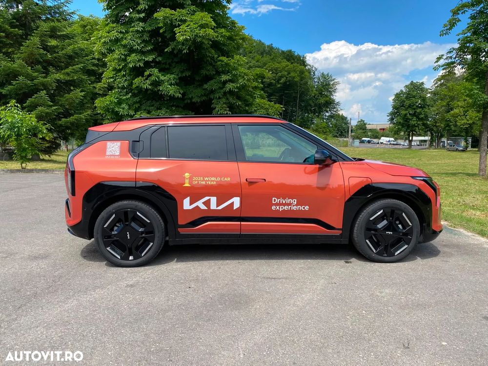 Kia EV3 81.4 kWh 4x2 AT GT Line - 8
