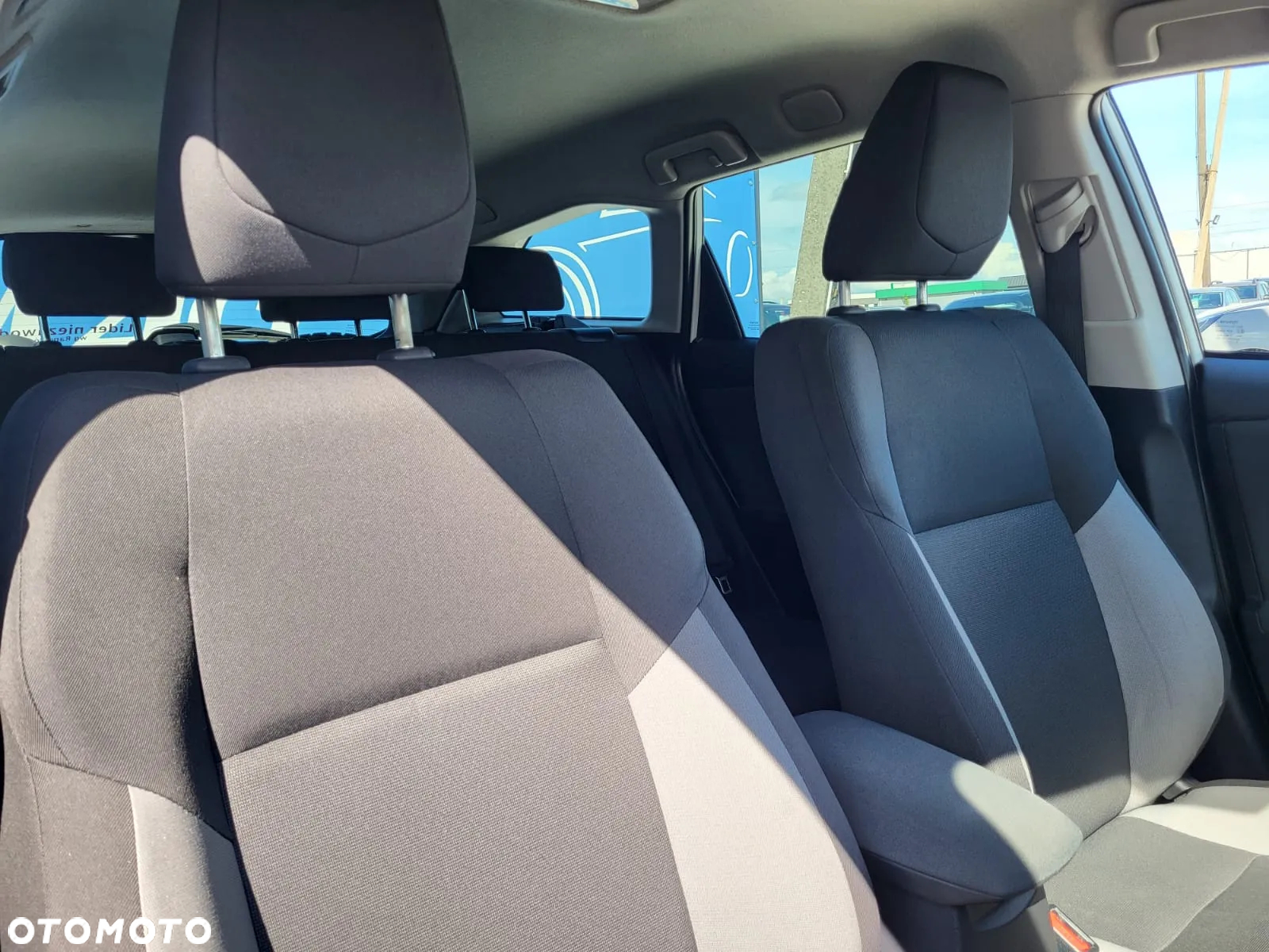 Toyota Auris - 17