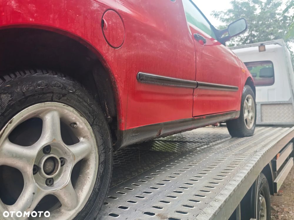 Volkswagen Caddy 1.4 B Mixt - 5