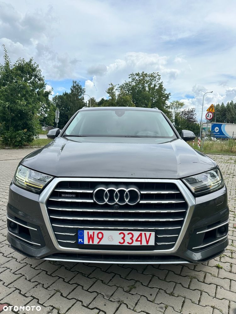 Audi Q7 - 8