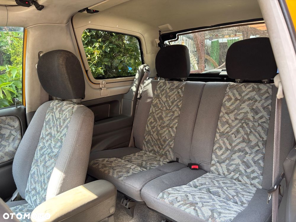Suzuki Grand Vitara 2.0 - 8