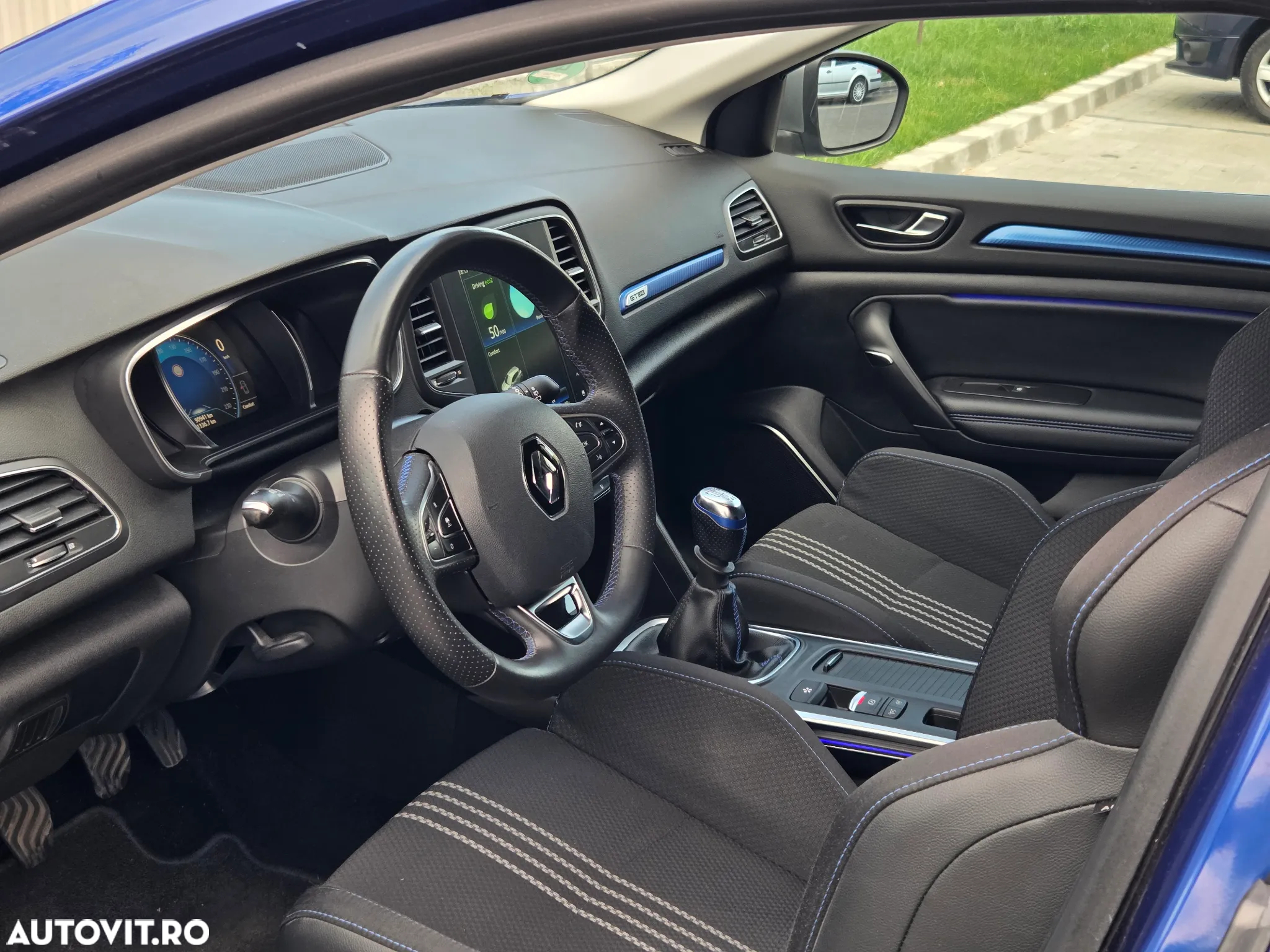 Renault Megane ENERGY TCe Zen - 4