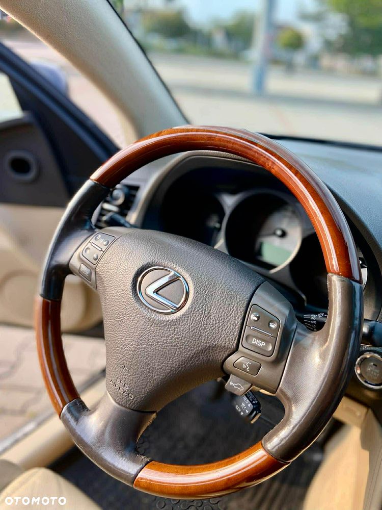 Lexus GS 300 Prestige - 30