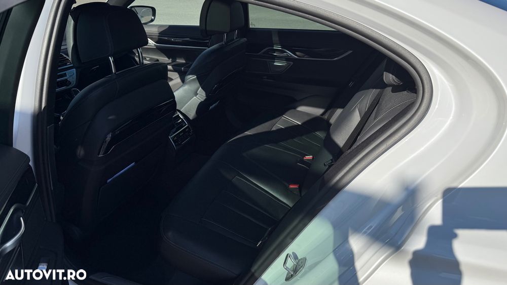 BMW Seria 7 730d xDrive - 19