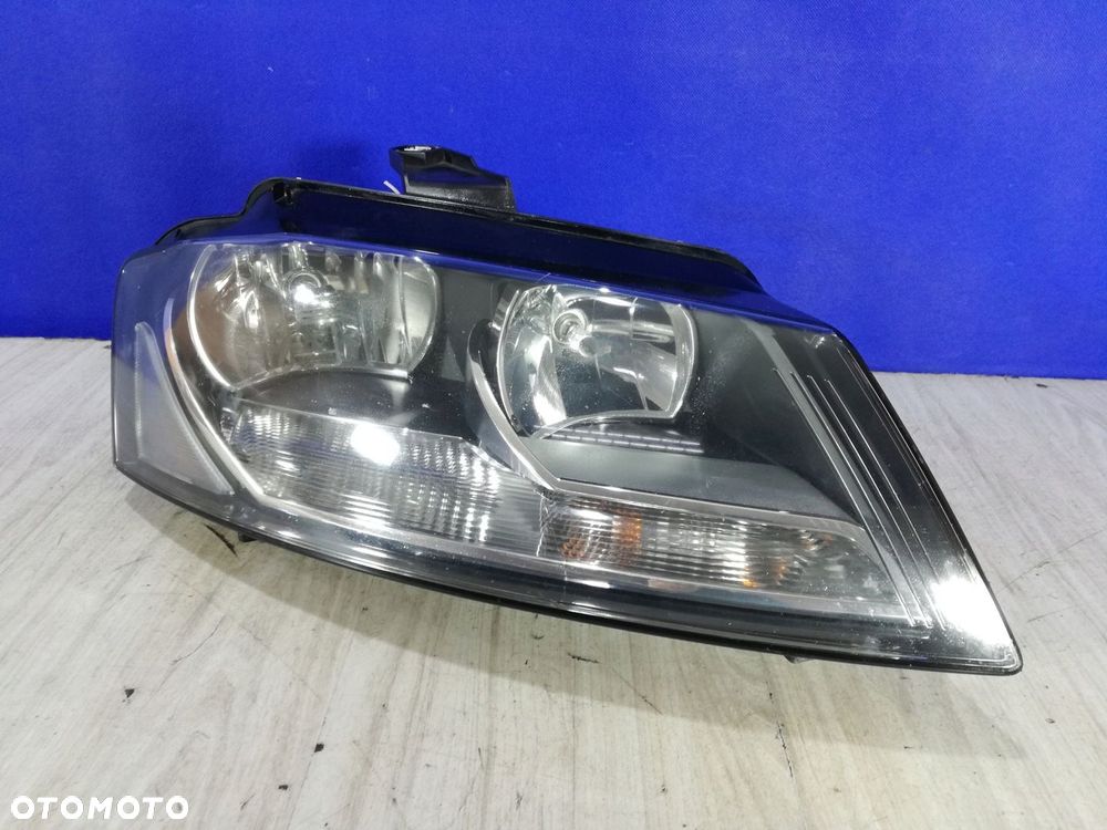 Audi A3 8P Lift 08/12 lampa reflektor przód prawa Anglik - 2