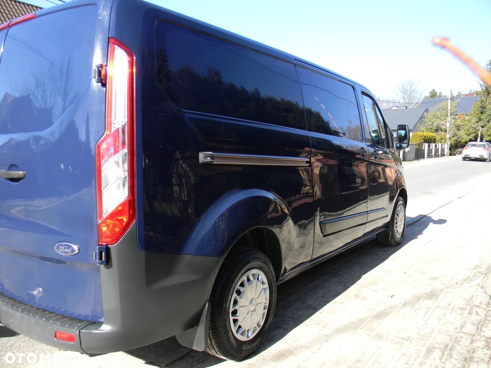 Ford Transit Custom - 11