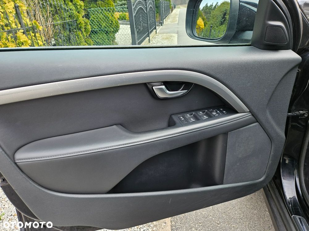 Volvo XC 70 D5 AWD Summum - 21