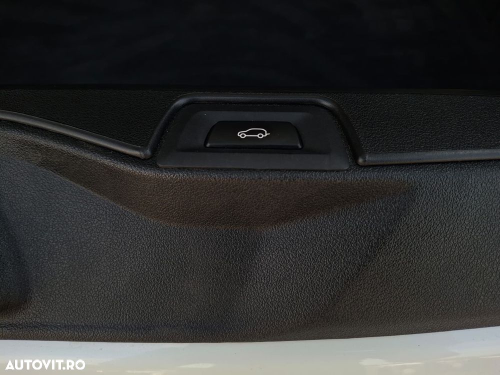 BMW X5 xDrive30d - 26