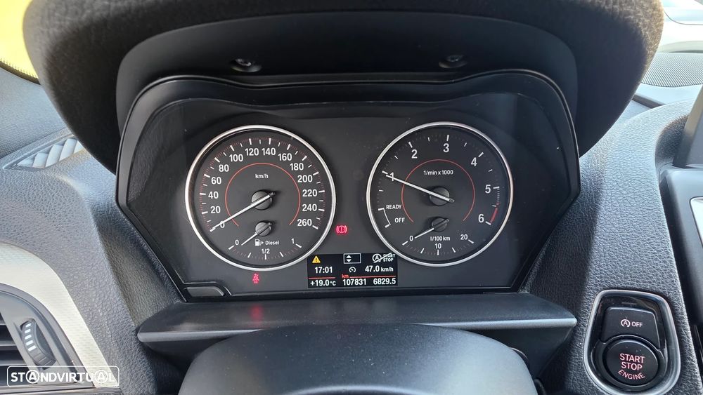 BMW 116 d Pack M - 24