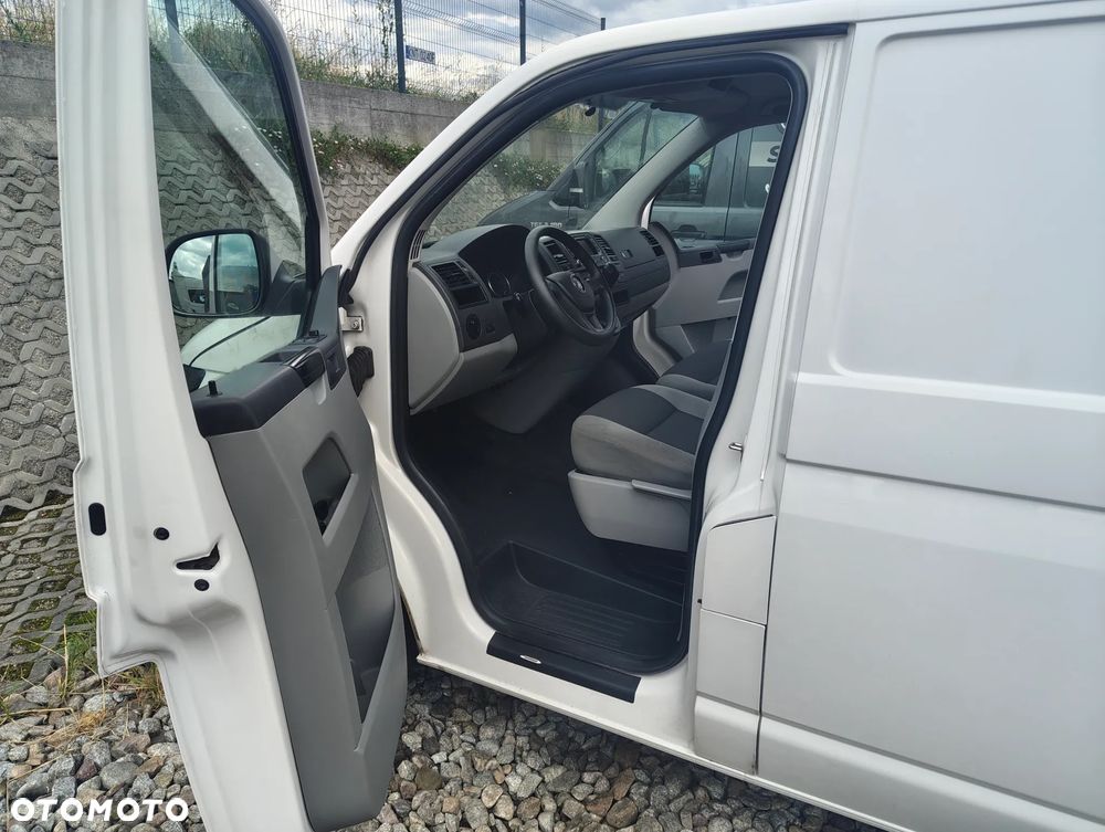 Volkswagen Transporter T5 - 9