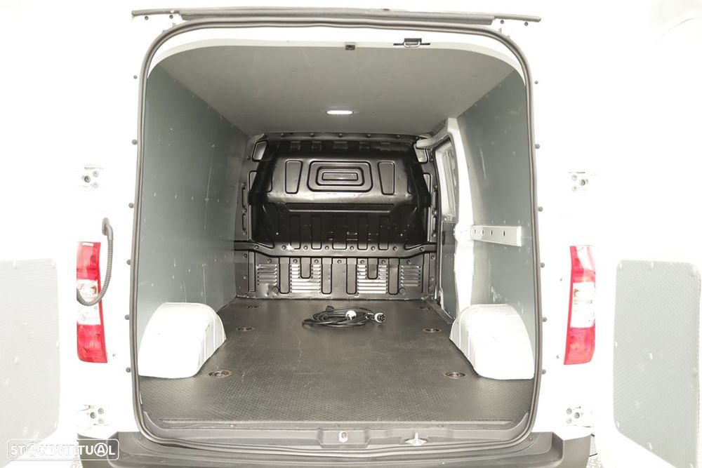 Maxus edeliver 3 50.23 kwh lwb - 20