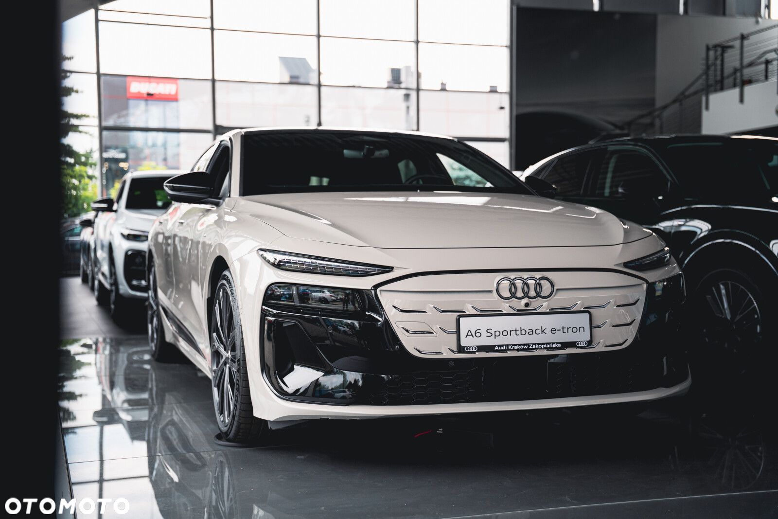 Audi A6 Sportback e-tron - 1