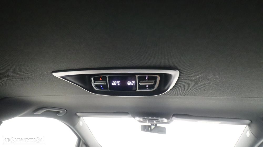Mercedes-Benz V 250 d Longo Avantgarde - 25