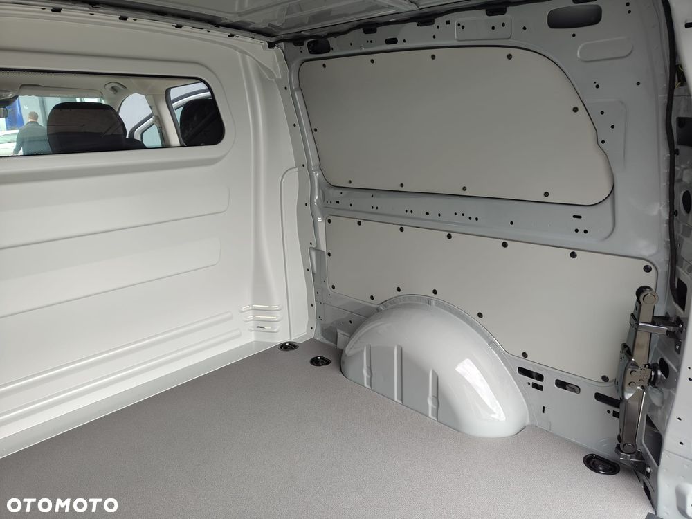Mercedes-Benz Vito - 29