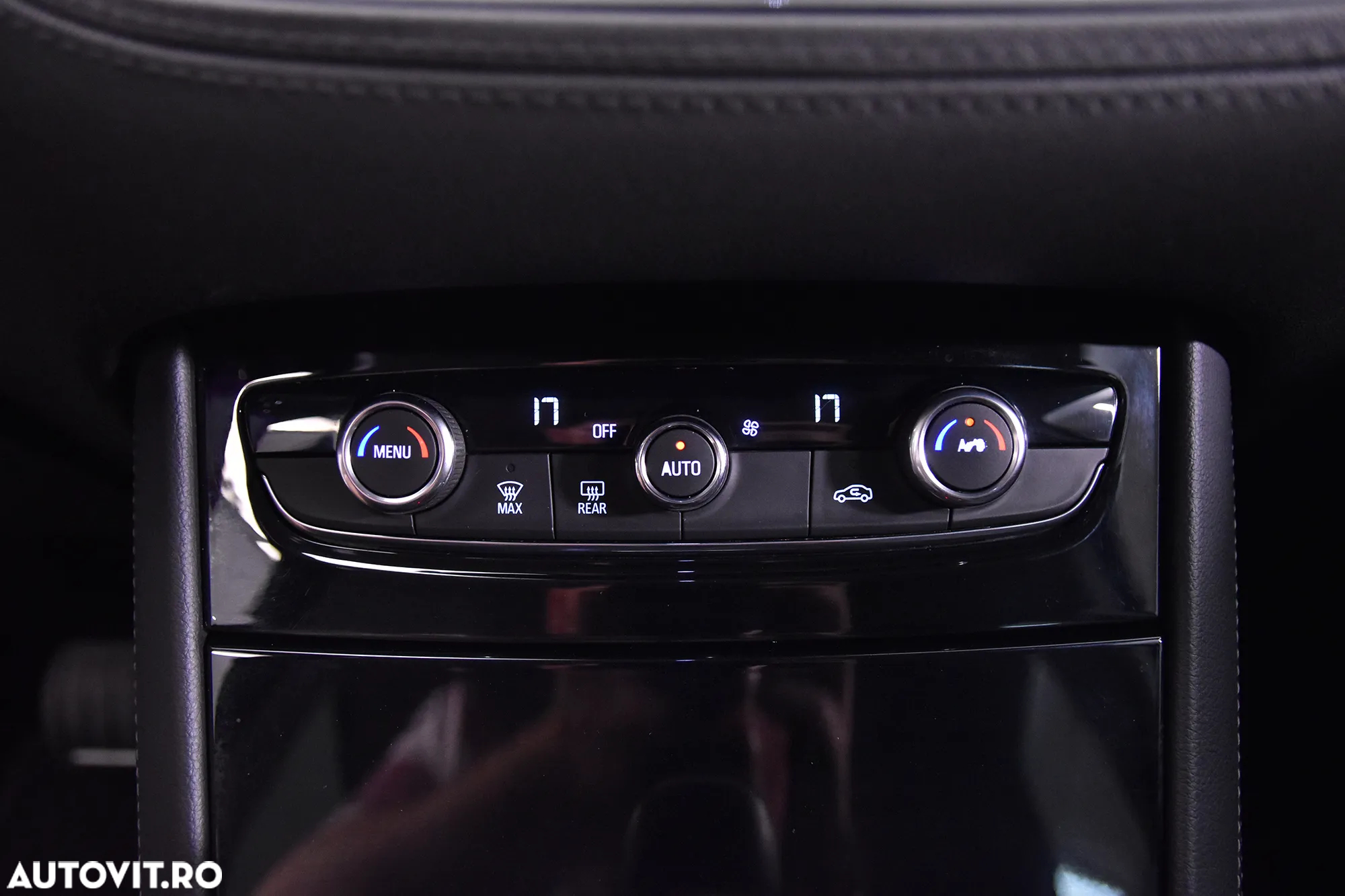 Opel Grandland X - 18