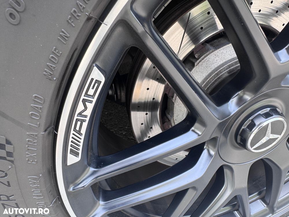 Mercedes-Benz S 63 AMG - 23