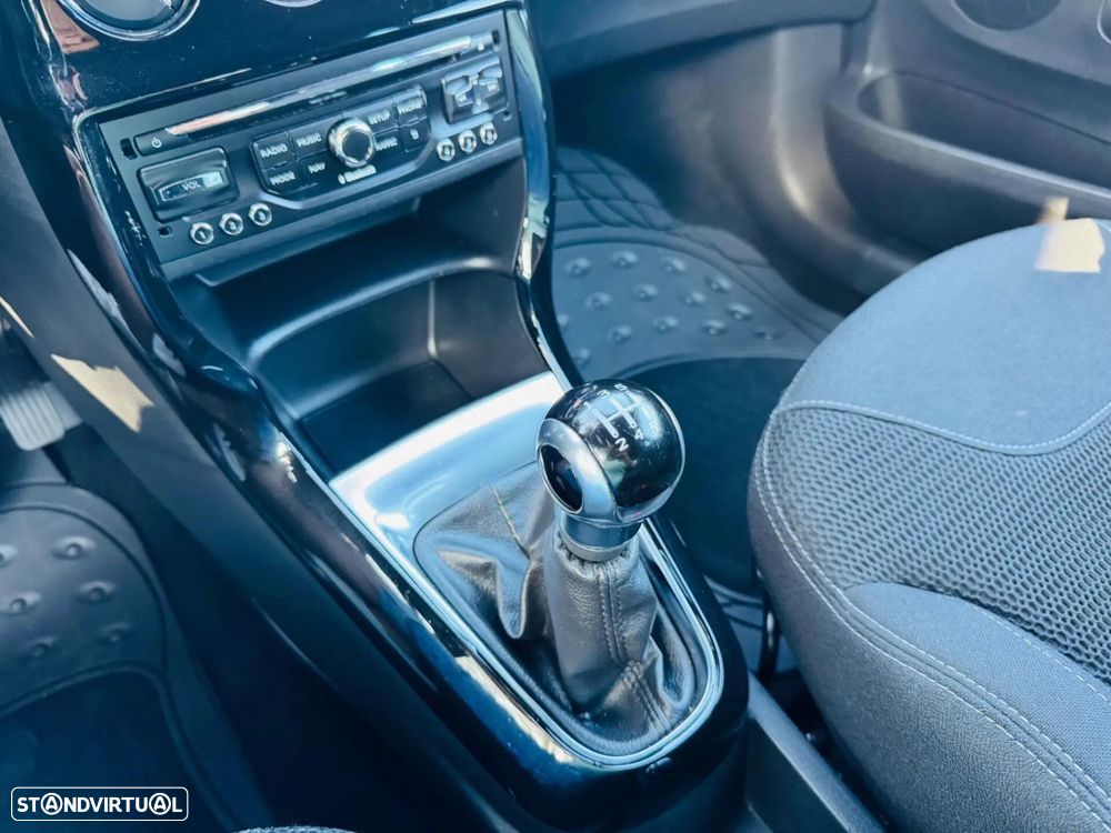 Citroën DS3 Cabrio 1.2 VTi So Chic - 22