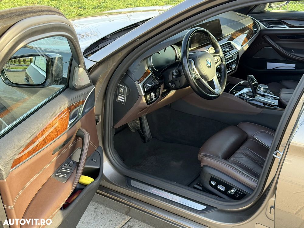 BMW Seria 5 530i AT - 14