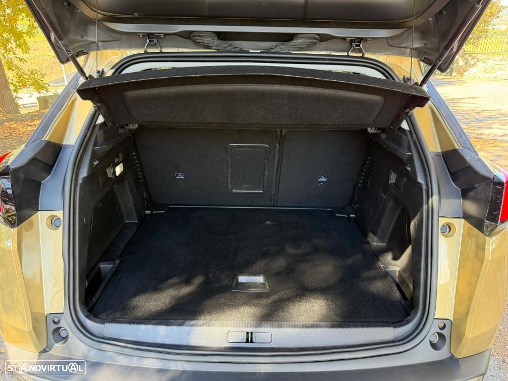 Peugeot 3008 1.6 BlueHDi Allure EAT6 J18 - 25