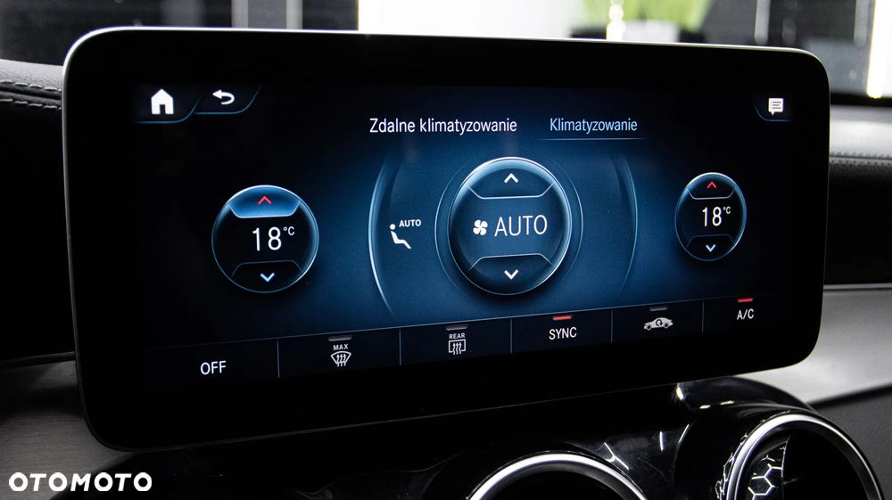 Mercedes-Benz GLC 300 e 4-Matic AMG Line - 30