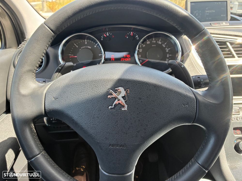 Peugeot 5008 1.6 E-HDi 7L Active 2-Tronic - 17