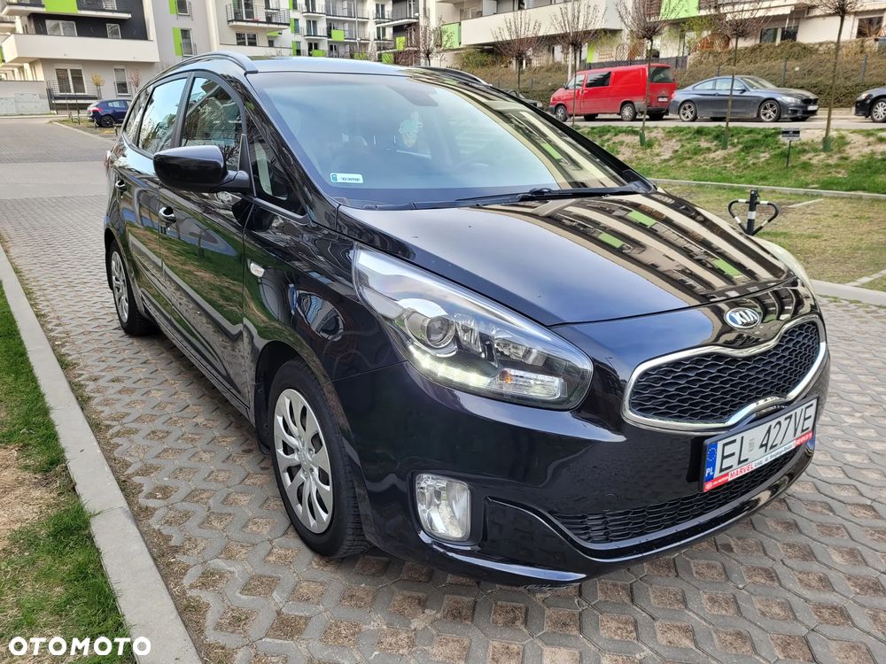 Kia Carens 1.7 CRDi M 7os - 2