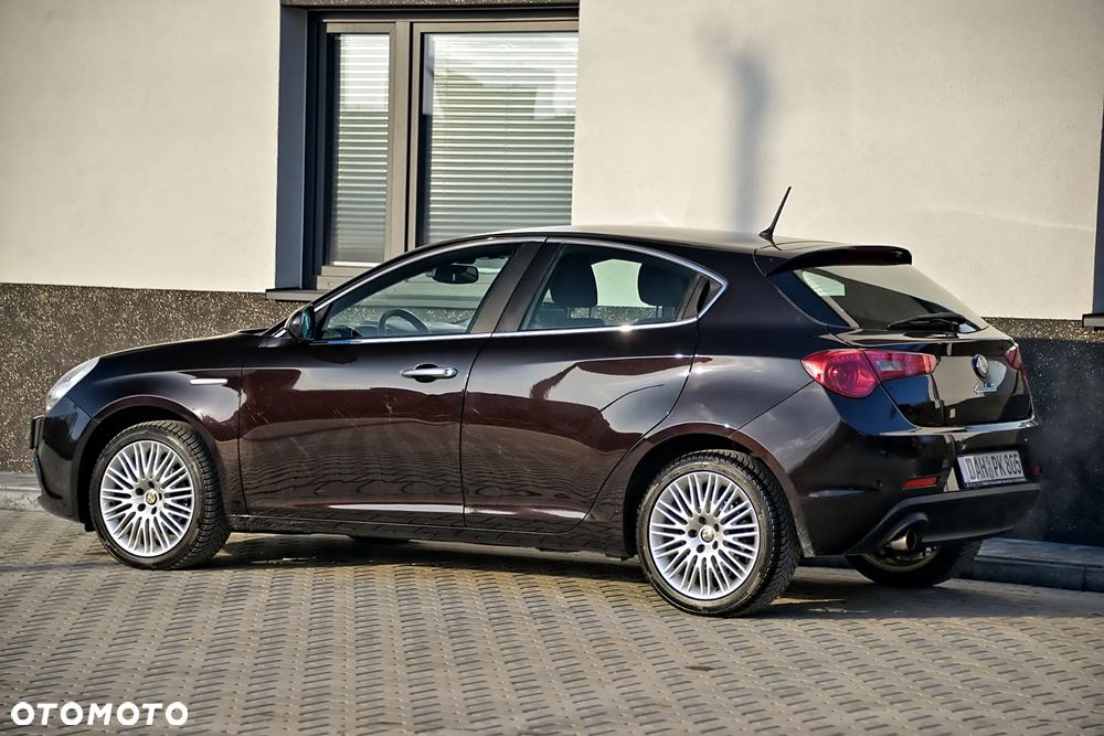 Alfa Romeo Giulietta 1.4 TB 16V Turismo - 5
