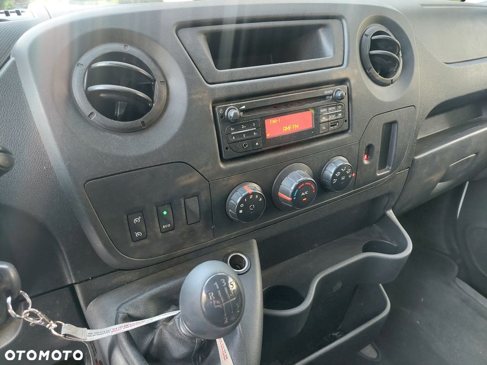 Renault Master - 13