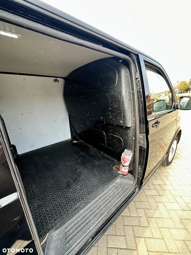 Volkswagen Transporter - 8