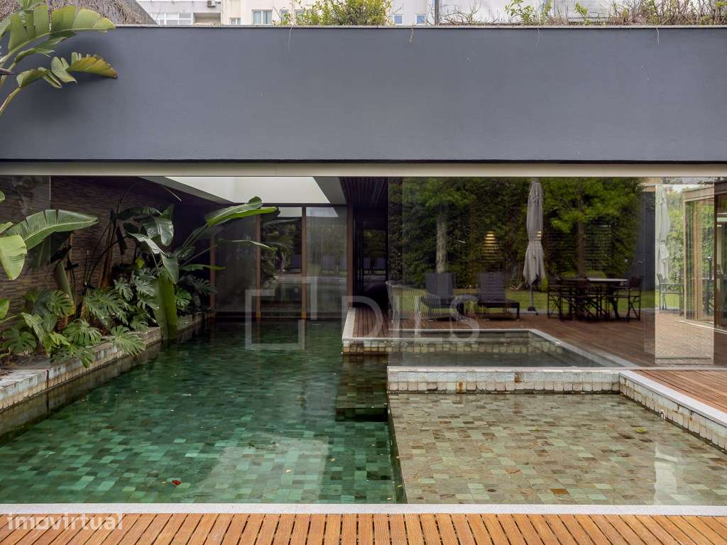 Apartamento T2 com terraço e estacionamento - Grande imagem: 2/30