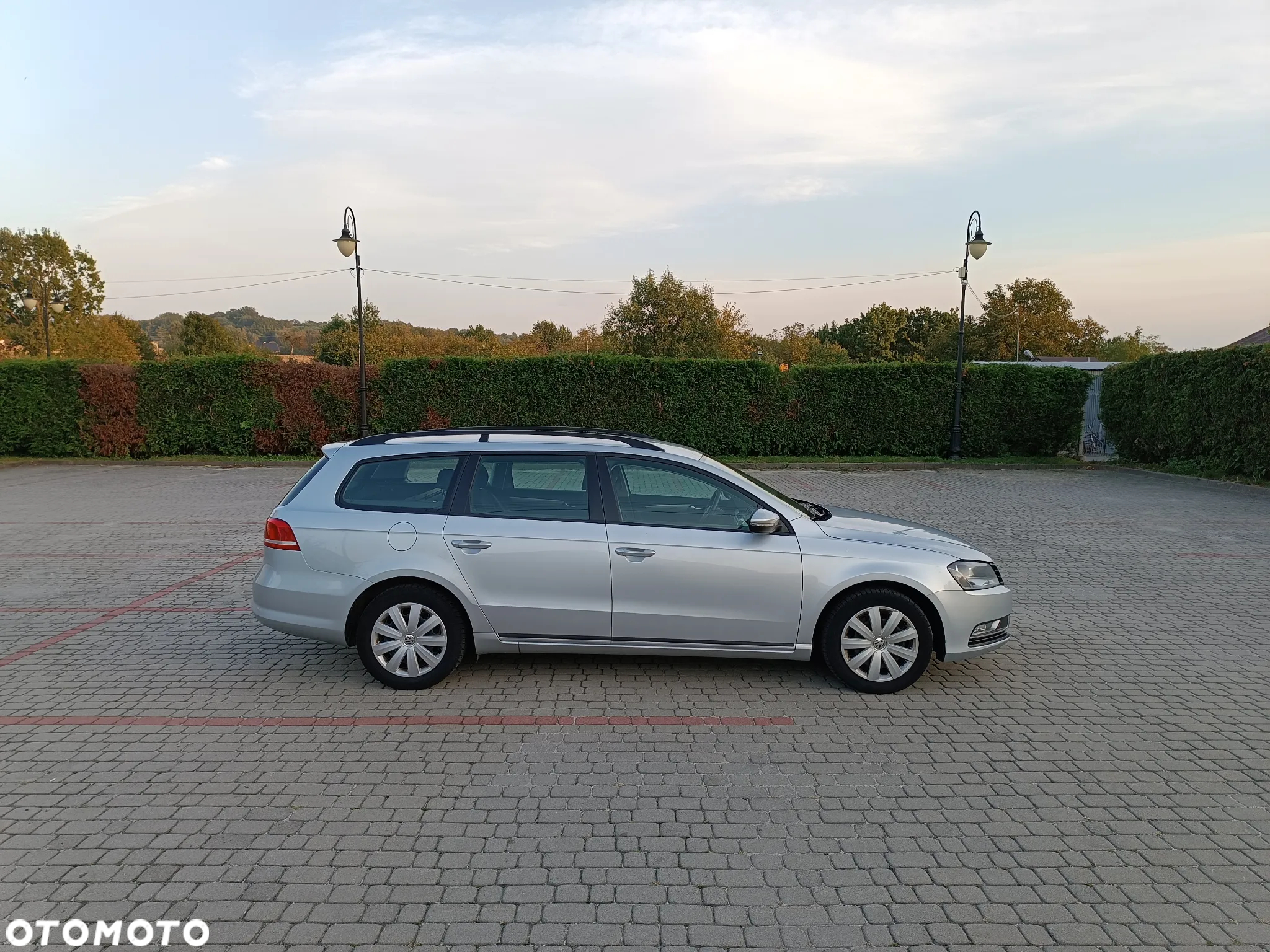 Volkswagen Passat Variant 2.0 Blue TDI SCR Comfortline - 8