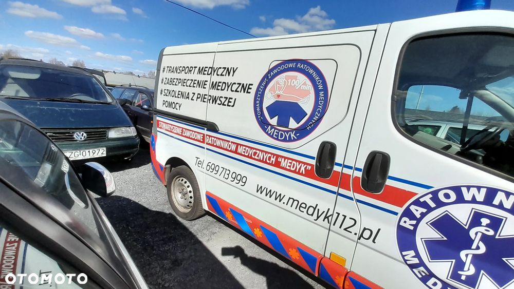 RENAULT TRAFIC II DRZWI PRAWE BOCZNE PRZESUWNE nr. 93/3 - 1